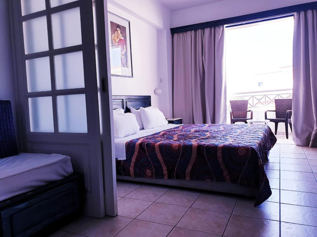 Sea Base Holiday Apartments Klorakas Exteriér fotografie